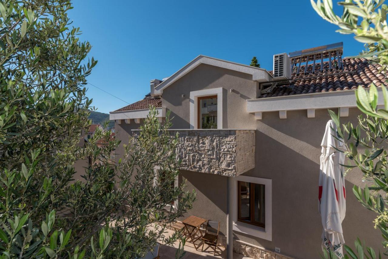 Villa Lucica Trogir Eksteriør billede