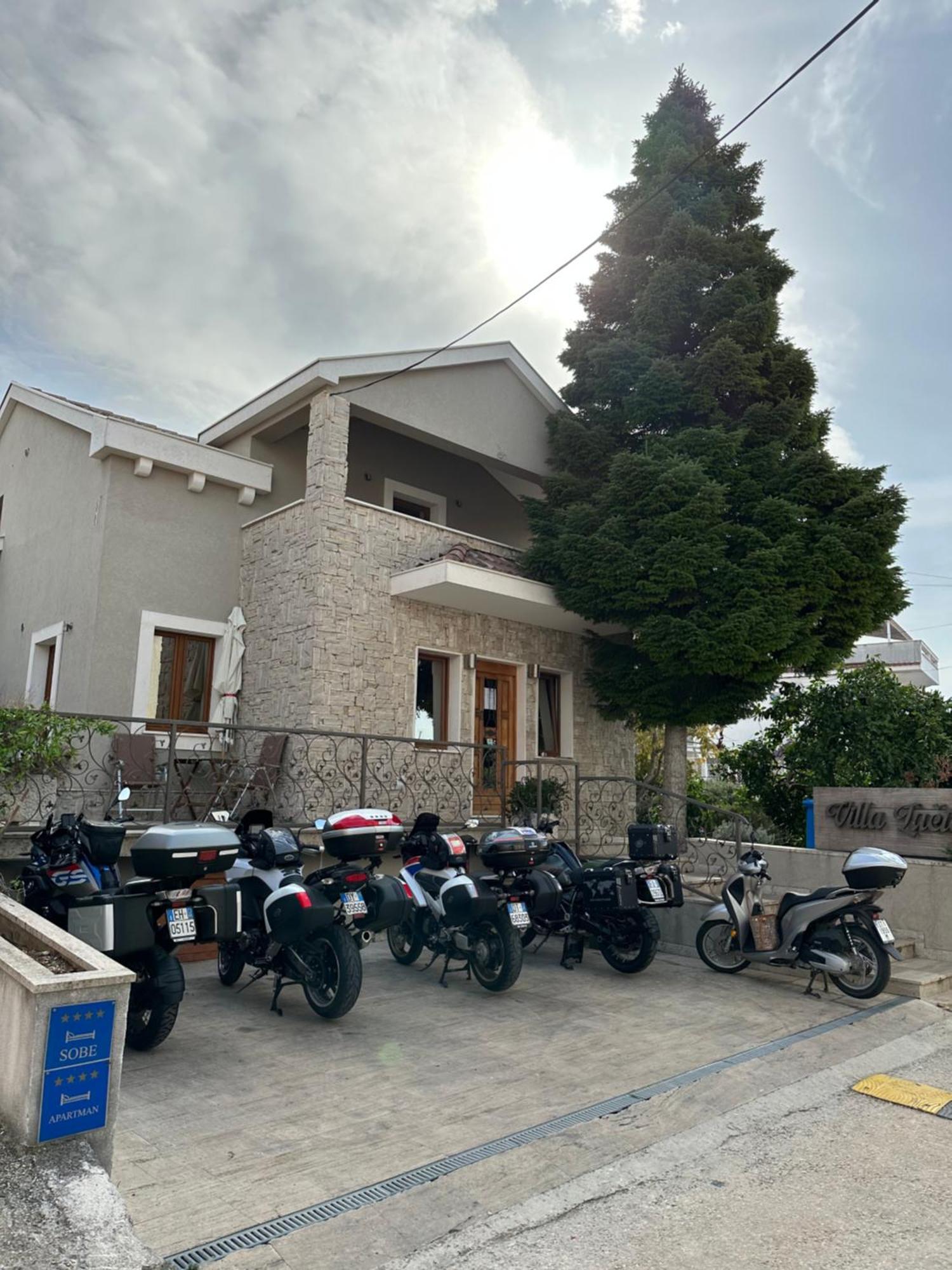 Villa Lucica Trogir Eksteriør billede