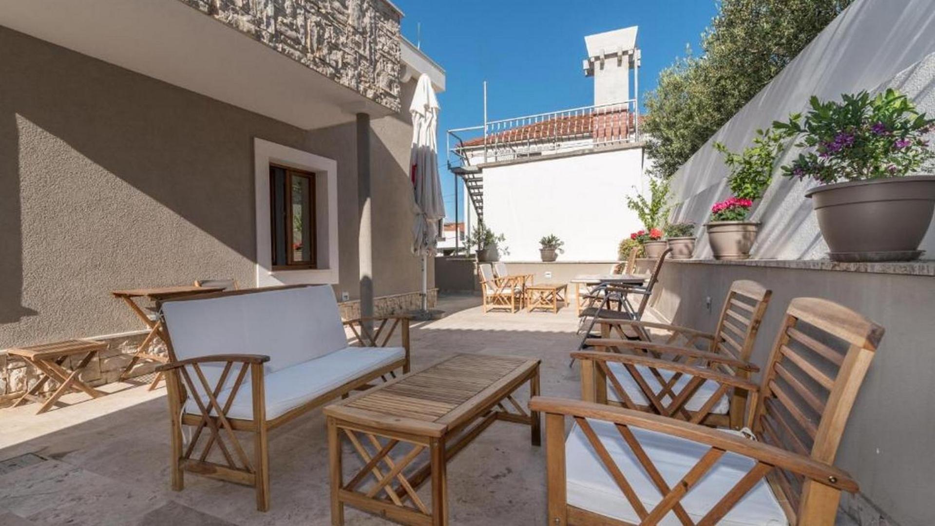 Villa Lucica Trogir Eksteriør billede